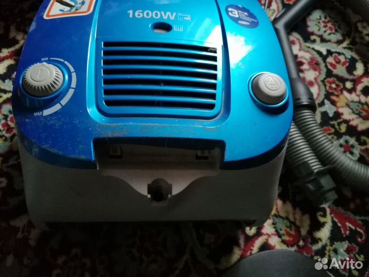 Пылесос Samsung 1600W
