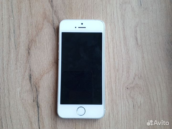 iPhone 5S, 16 ГБ