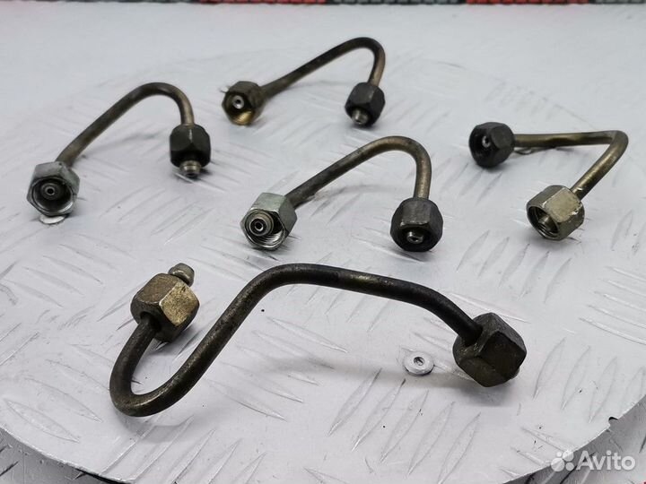 Трубка топливная Renault Laguna рест. 2001