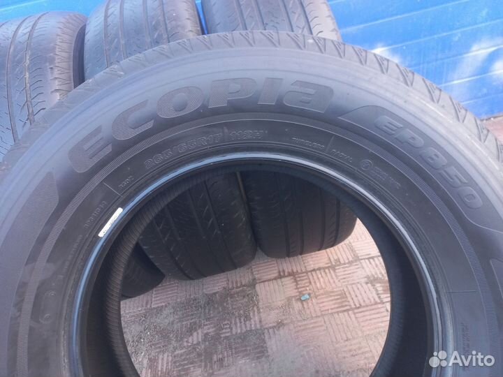 Bridgestone Ecopia EP850 265/65 R17