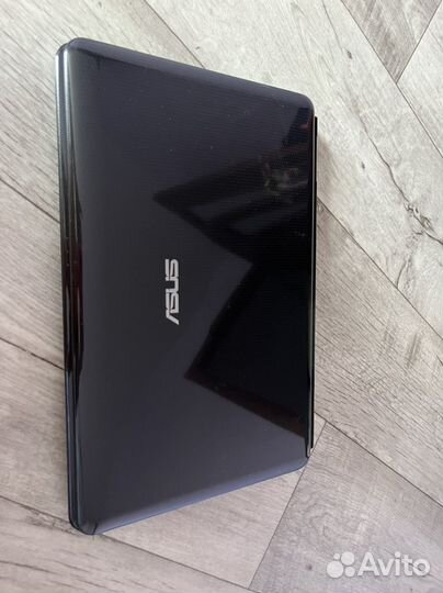 Ноутбук asus