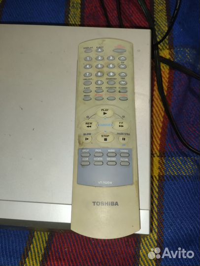 Видеомагнитофон Toshiba v-e61r