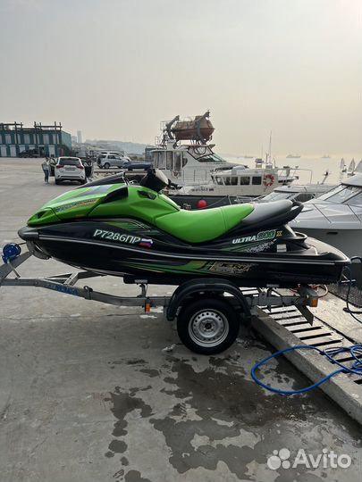 Продам гидроцикл Kawasaki ultra 300x