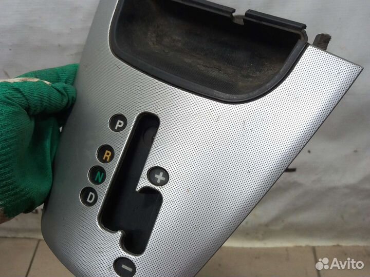 Накладка селектора АКПП Hyundai tucson 1