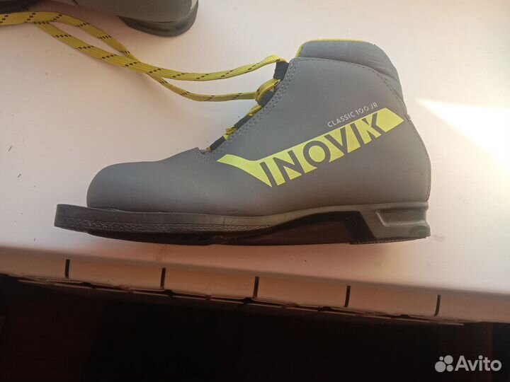 Ботинки лыжные