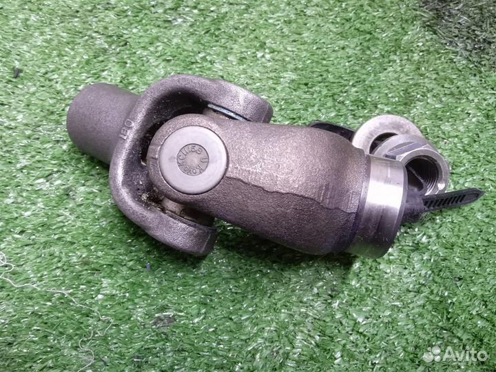 Хвостовик с крестовиной (мото) Yamaha V-MAX 1200