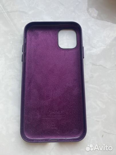 Кожаный чехол iPhone 11