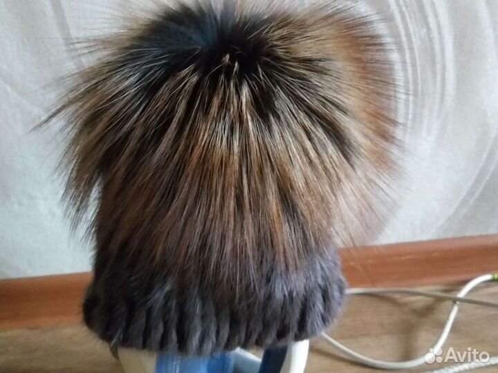 Меховые помпоны