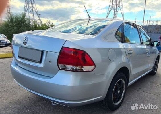 Volkswagen Polo 1.6 AT, 2013, 72 700 км
