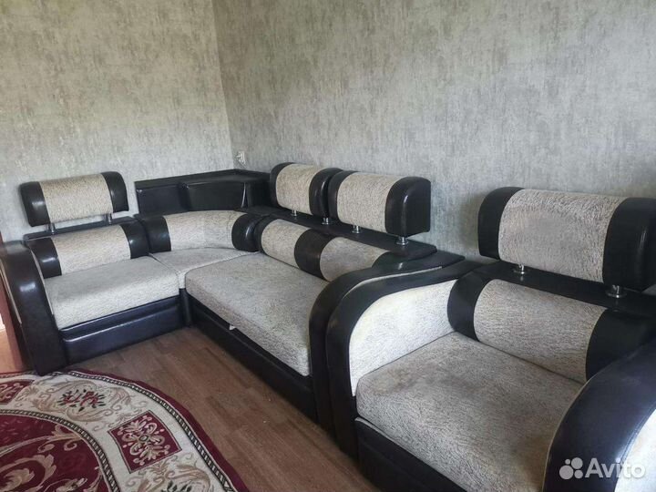 Угловой диван бу