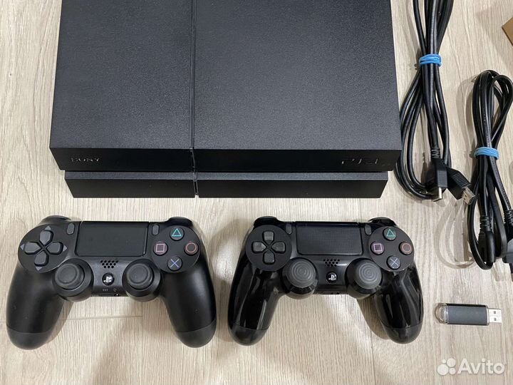 PS4 прошитая +20игр +2джоя/FIFA23/GTA5/RDR2