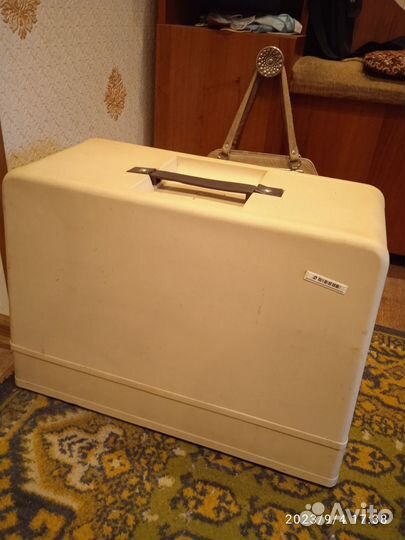 Швейная машина aika