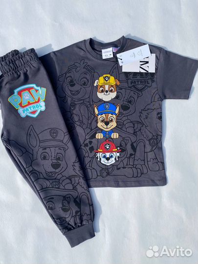 Костюм на мальчика Zara