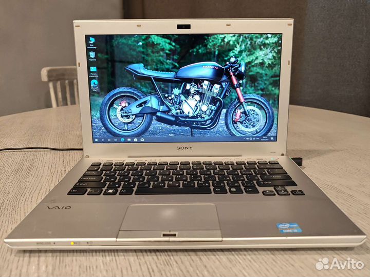 Sony 41219V i3-2330M 2.2Ghz/8Gb/256SSD/3Gb Гаранти