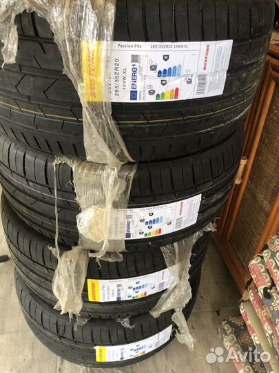 Kustone Passion P9S 255/40 R20 и 285/35 R20 112W