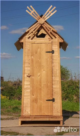 Дачный туалет с декором XBR