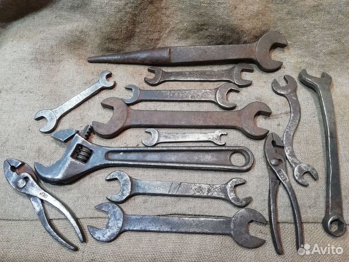 Старинный автомобильный инструмент СССР