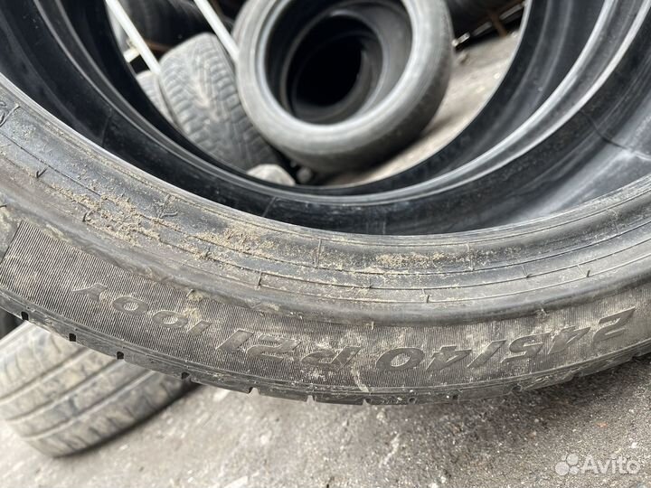 Pirelli P Zero 245/40 R21 100Y