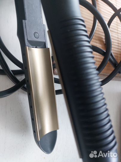 Выпрямитель для волос dewal