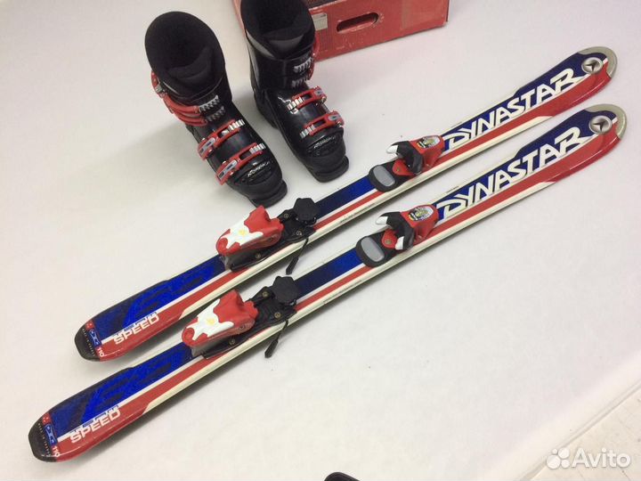 Продаю горные лыжи и горнолыжные ботинки