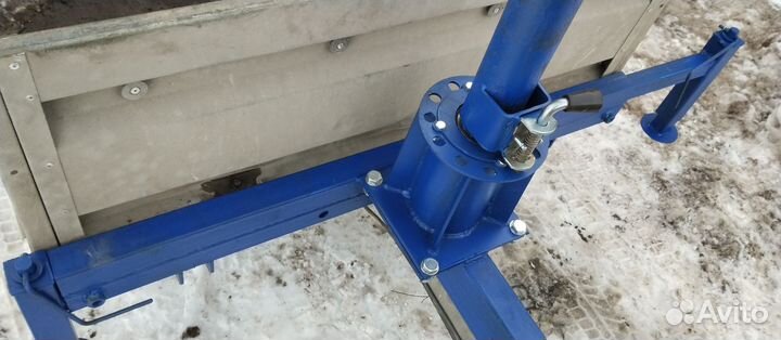 Мини кран на прицеп