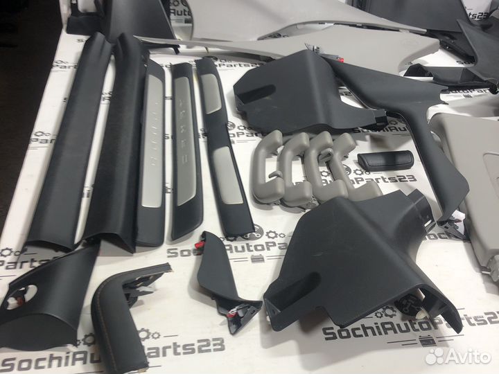 Пластик салона Toyota Camry 70