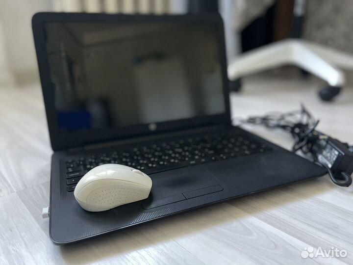 Ноутбук hp 15-er0001ur