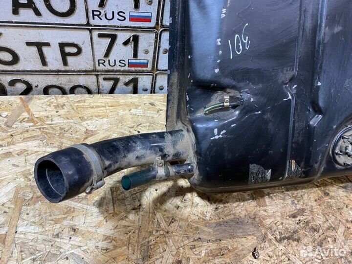 Топливный бак Ваз 21213 3D 1995
