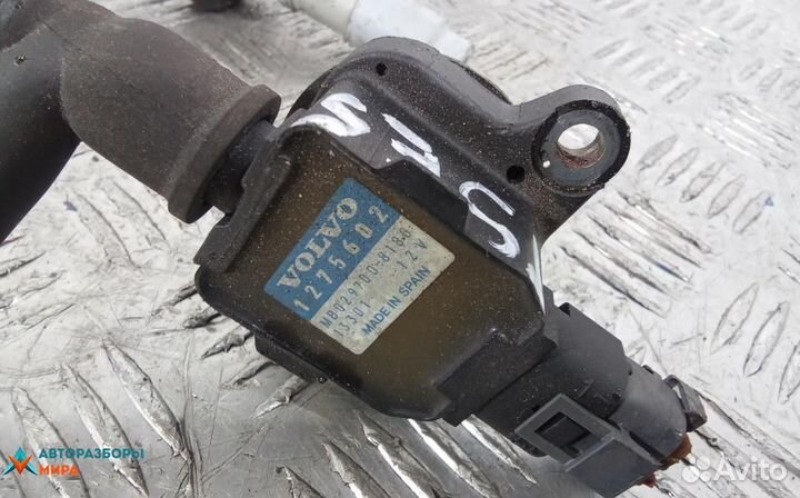 Катушка зажигания Volvo V40 рест. 2001