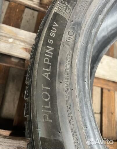 Michelin Pilot Alpin 5 275/45 R20