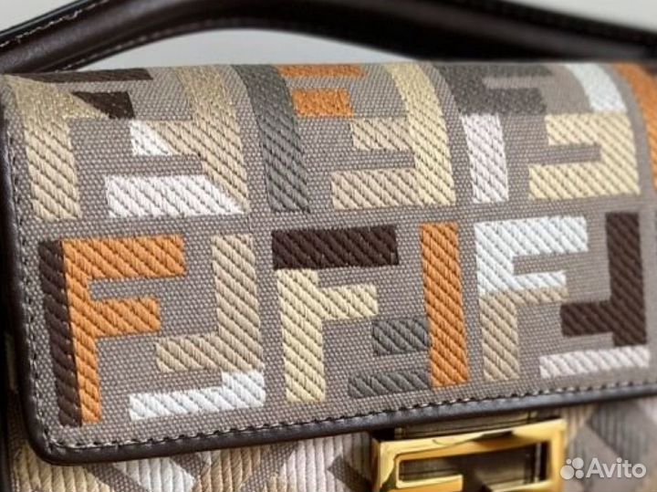 Сумка Fendi натуральная кожа