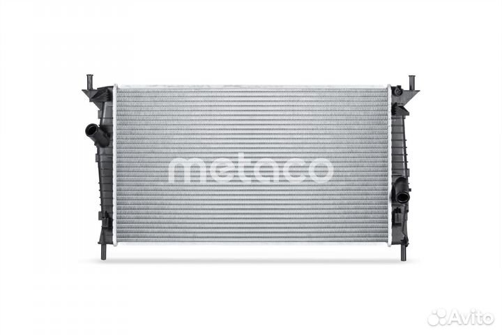 Радиатор охлаждения двигателя Ford C-Max, Focus2