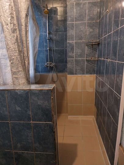 Комната 18 м² в > 9-к., 4/4 эт.