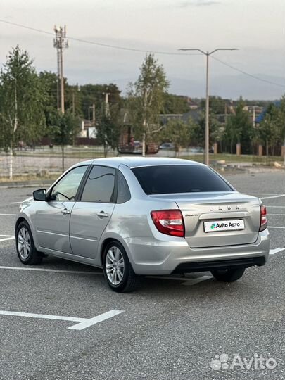 LADA Granta 1.6 МТ, 2022, 56 000 км