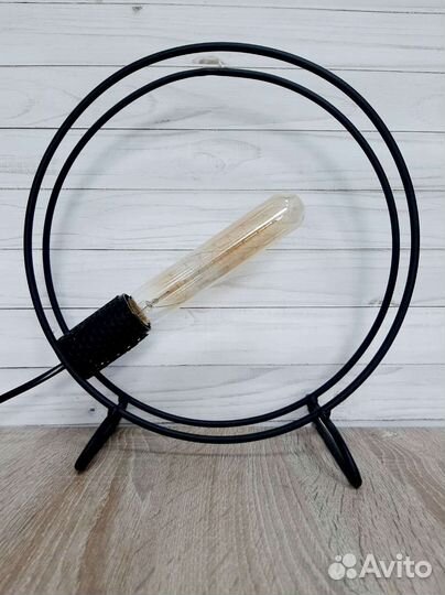 Продам настольную лофт лампу