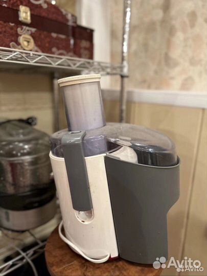 Соковыжималка центробежная philips HR 1858