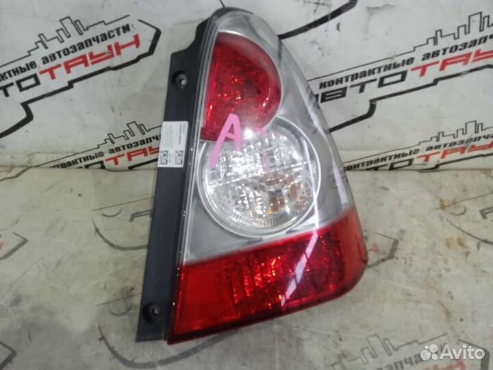 Фонарь subaru forester SG5 SG9 22020892 22020882 s