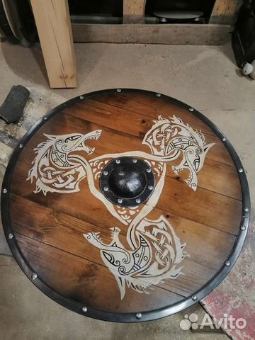 Щит викингов Беовульф