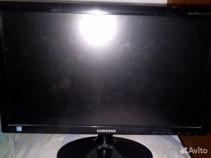 Монитор 19,5 дюймов 60 hz