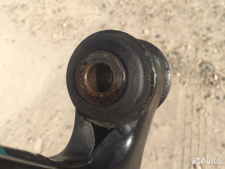 Передние рычаги Мазда 3