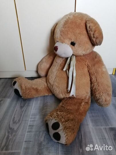Плюшевый медведь большой