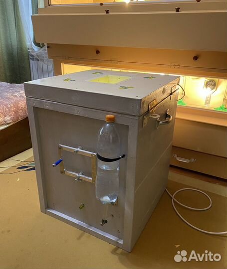 Инкубатор для яиц