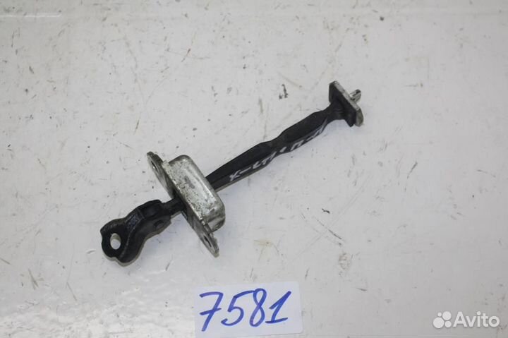 Ограничитель двери Nissan X-Trail T31