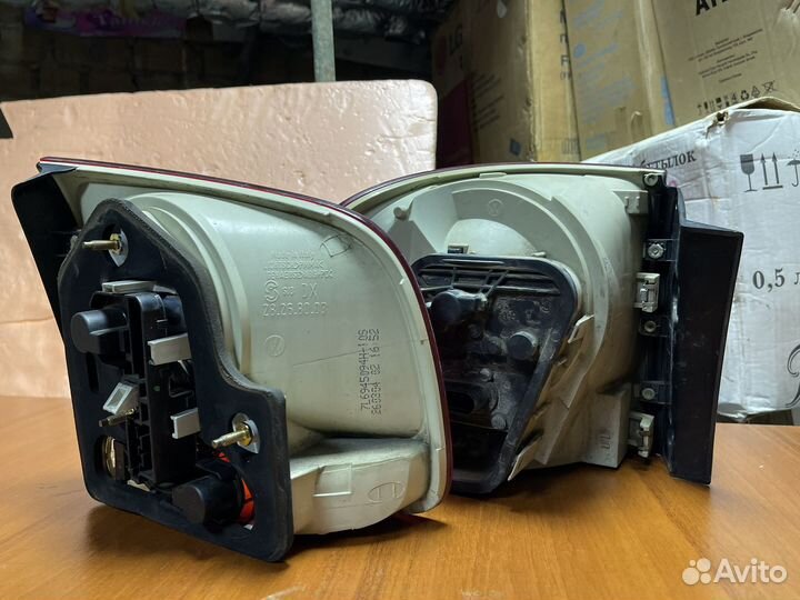 Задние фонари Volkswagen Touareg GP