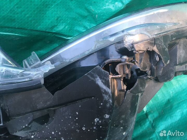 Фара правая Renault Arkana Рено Аркана