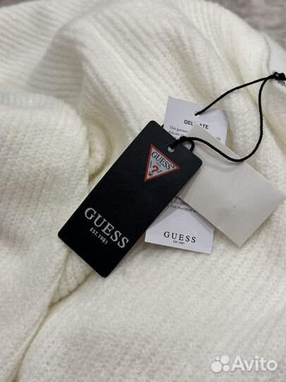 Джемпер женский guess