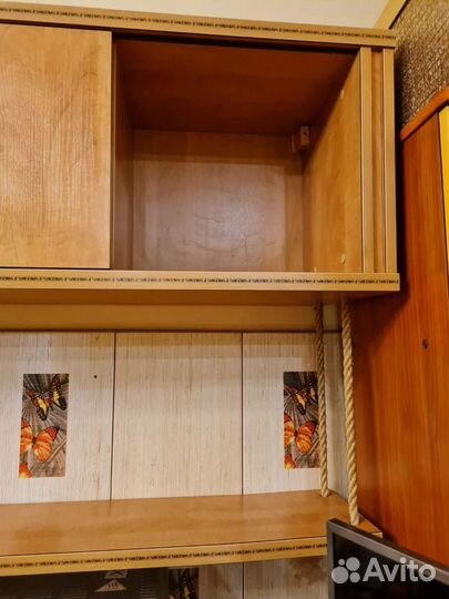 Полка настенная навесная