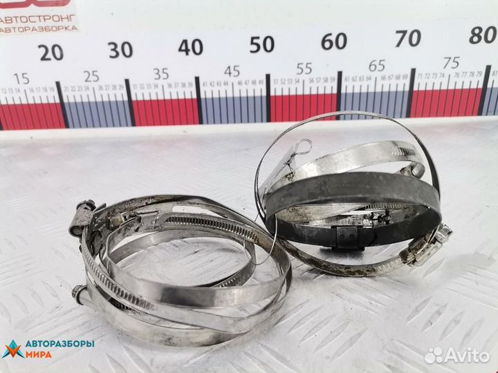 Хомут металлический Volkswagen Golf Plus 2007