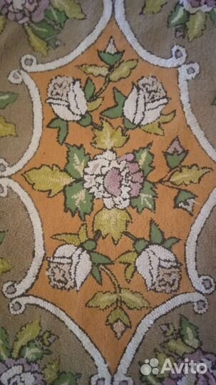 Ковер ручной работы