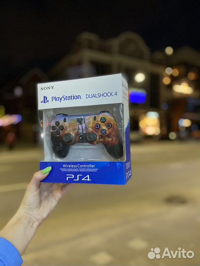 Геймпад Sony Ps4 новый / dualshock 4 v2